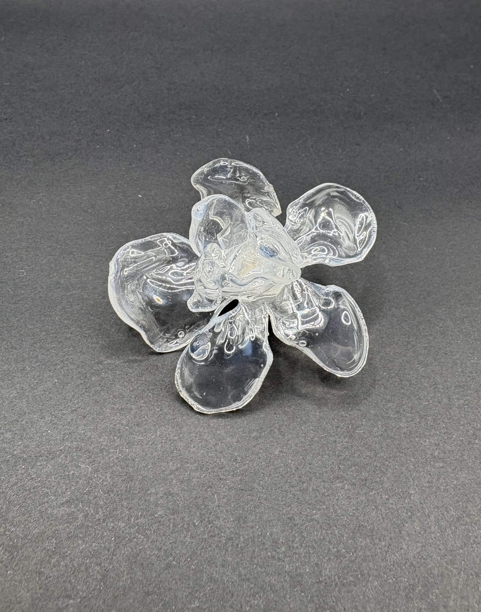 Anillo Magnolia transparente